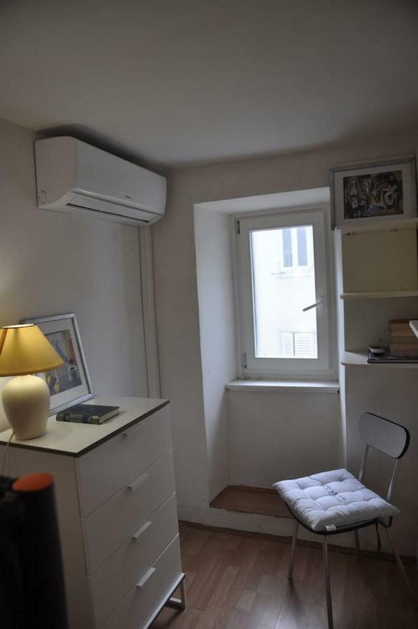 Apartment Gordana Крес Екстериор снимка