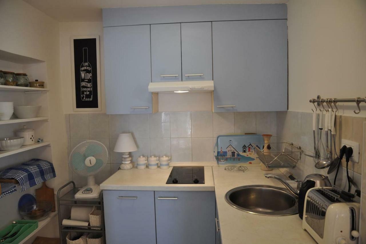 Apartment Gordana Крес Екстериор снимка
