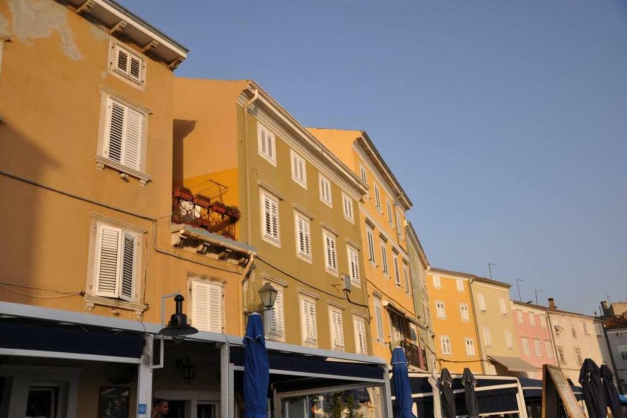 Apartment Gordana Крес Екстериор снимка